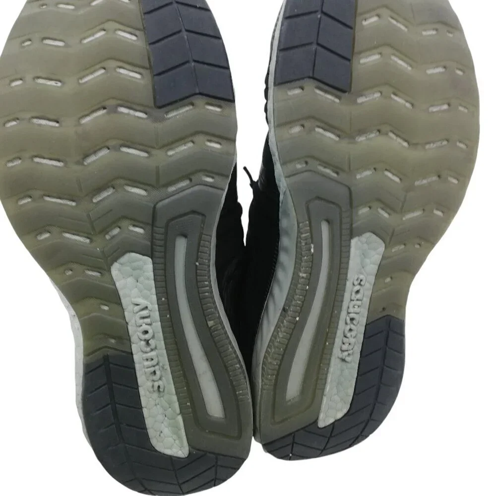 Saucony Hurricane 22 Black Gray Running Tennis Shoes Size 11.5 Mens Low Top